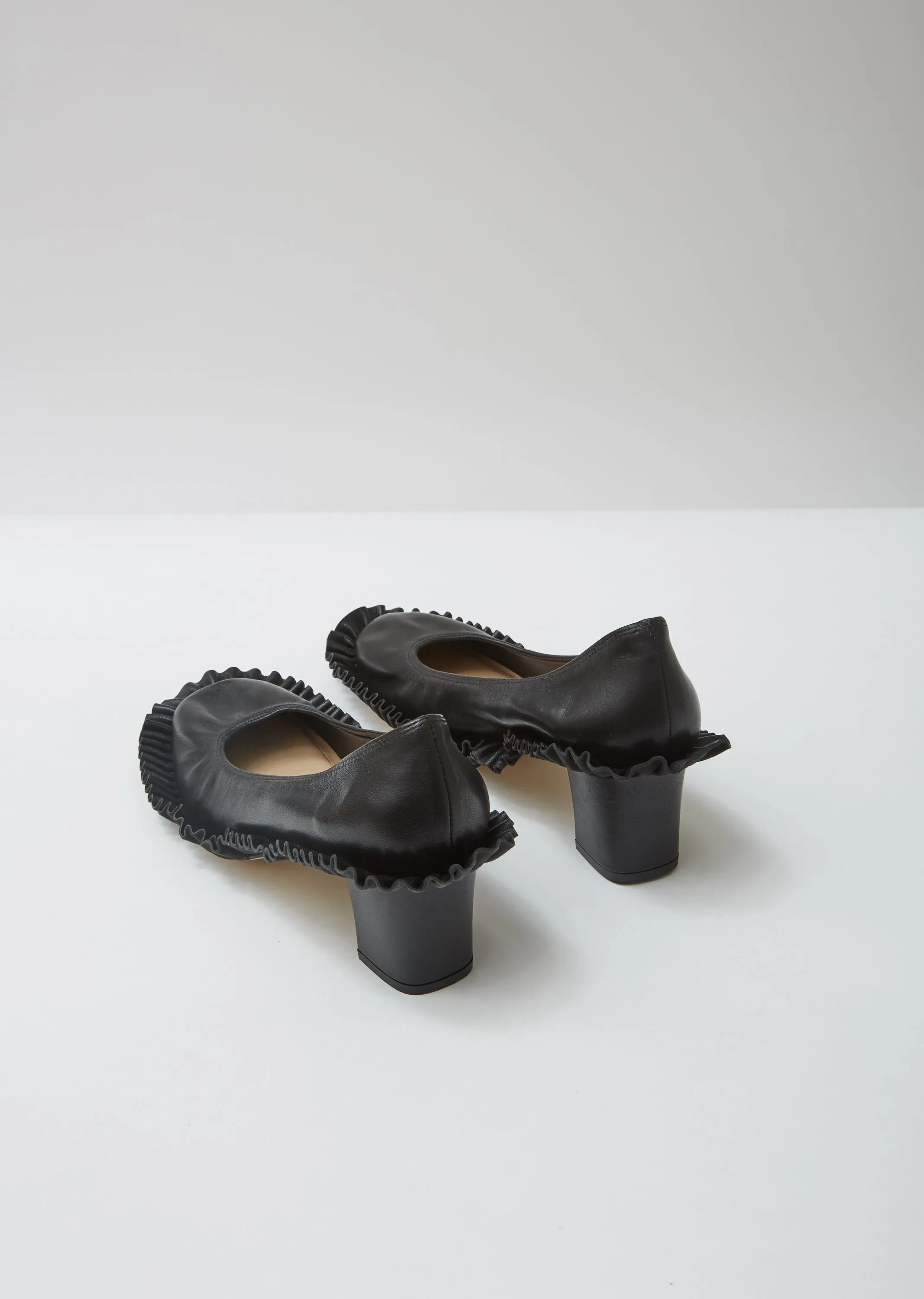 Nappa Classic Heel Pump W/ Frills