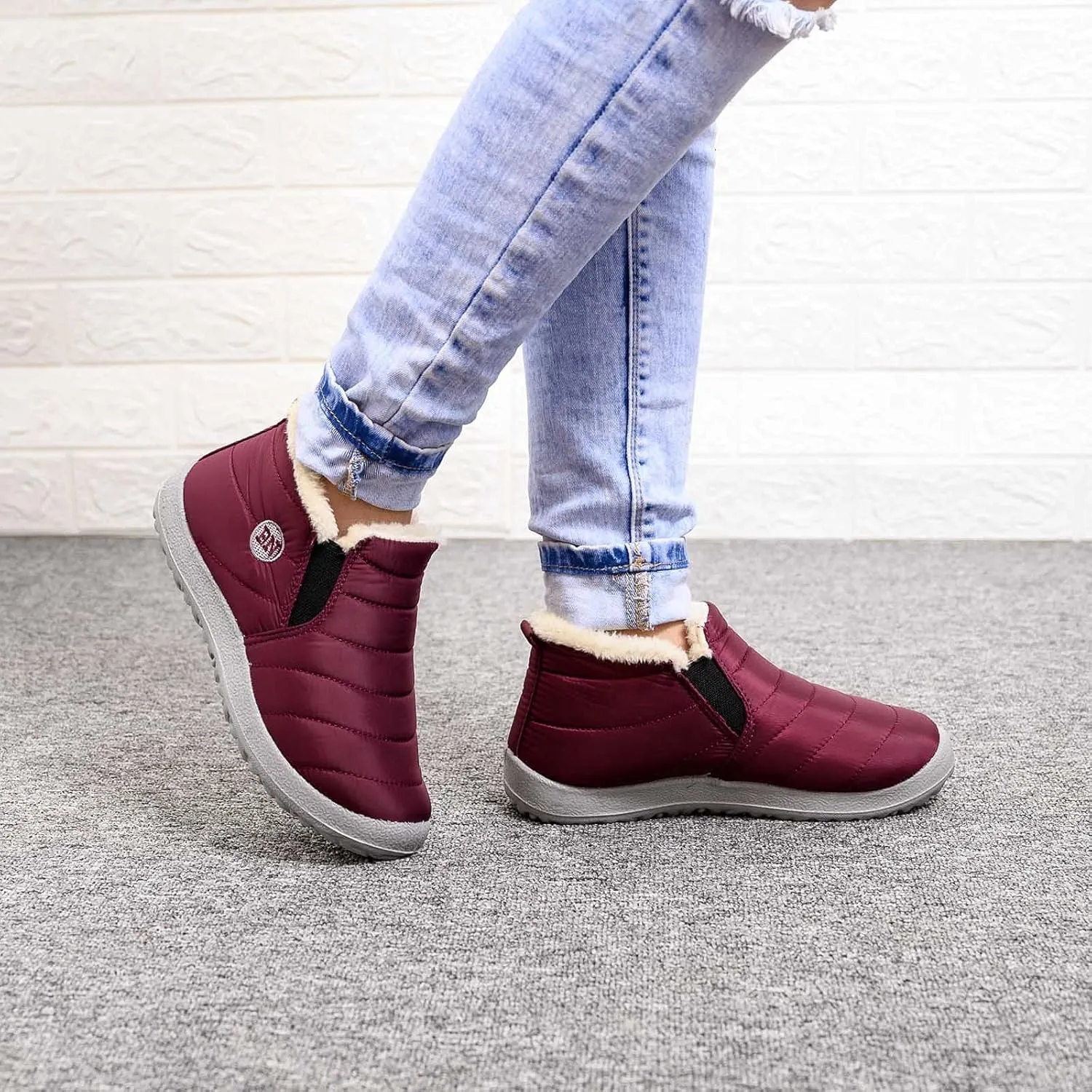 Winter Snow Boots for Women Plush Lined Warm Ankle Booties Outdoor Anti-Slip Waterproof Comfortable Short Boot