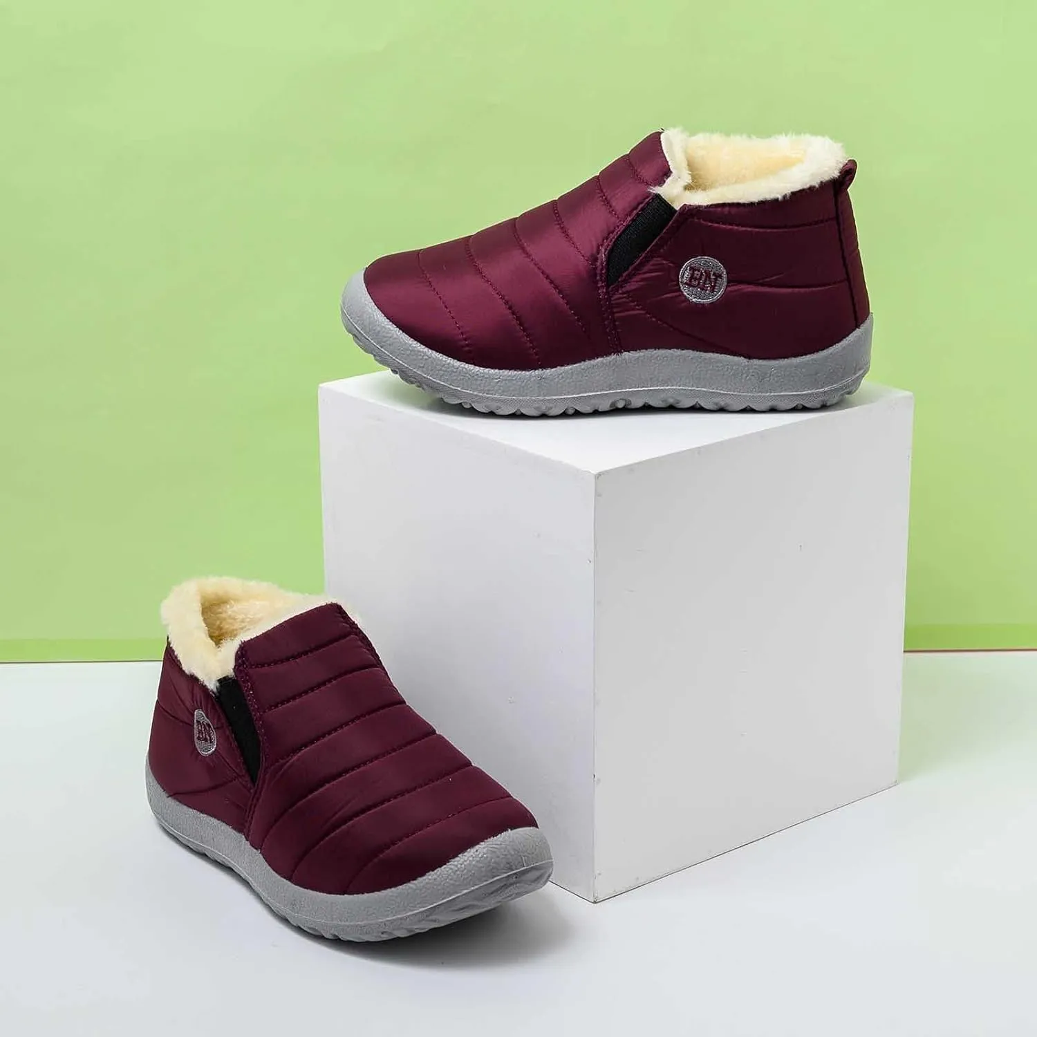 Winter Snow Boots for Women Plush Lined Warm Ankle Booties Outdoor Anti-Slip Waterproof Comfortable Short Boot