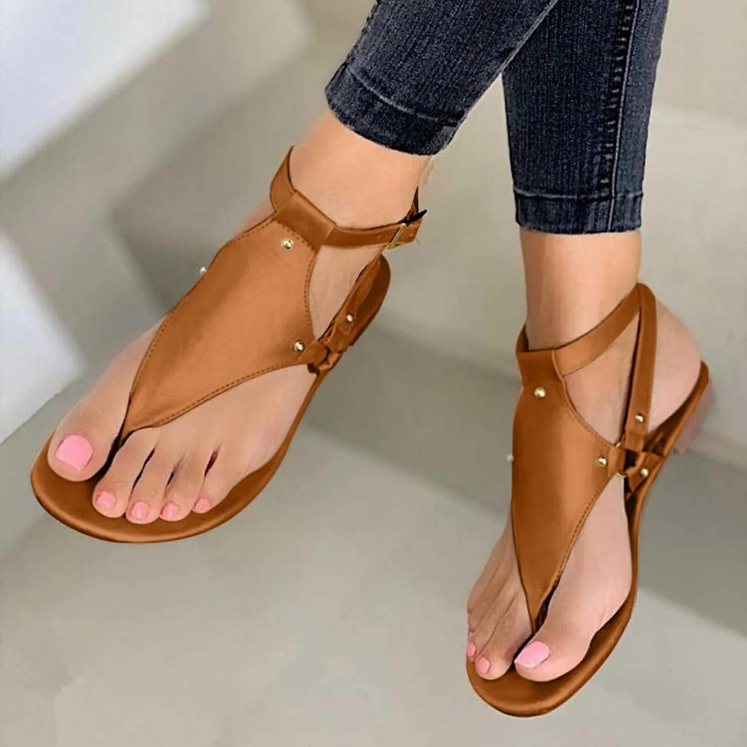 Womens Sandals Summer Beach Flat Thong Sandals Comfortable Open Toe Slides Flip Flops Comfort Walking Shoes Lightweight Shock-Absorbing Thong Sandals for Walking